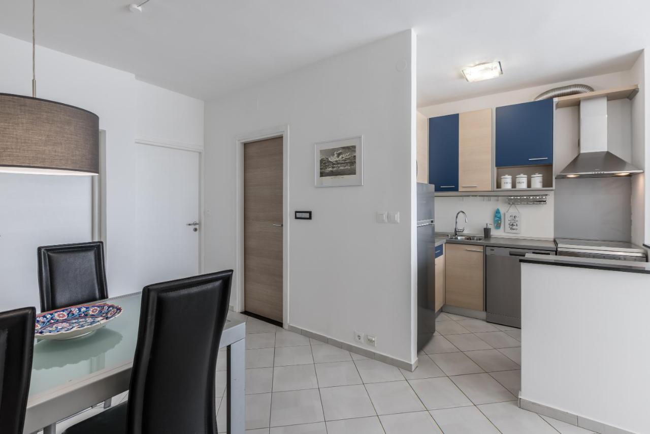 Sundowners Apartment, 52Qm, Double & Single Bed, 10 Min From Old Town Of Split Exterior foto